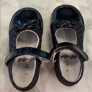 Pediped girls’ dress shoe in black size toddler 7
